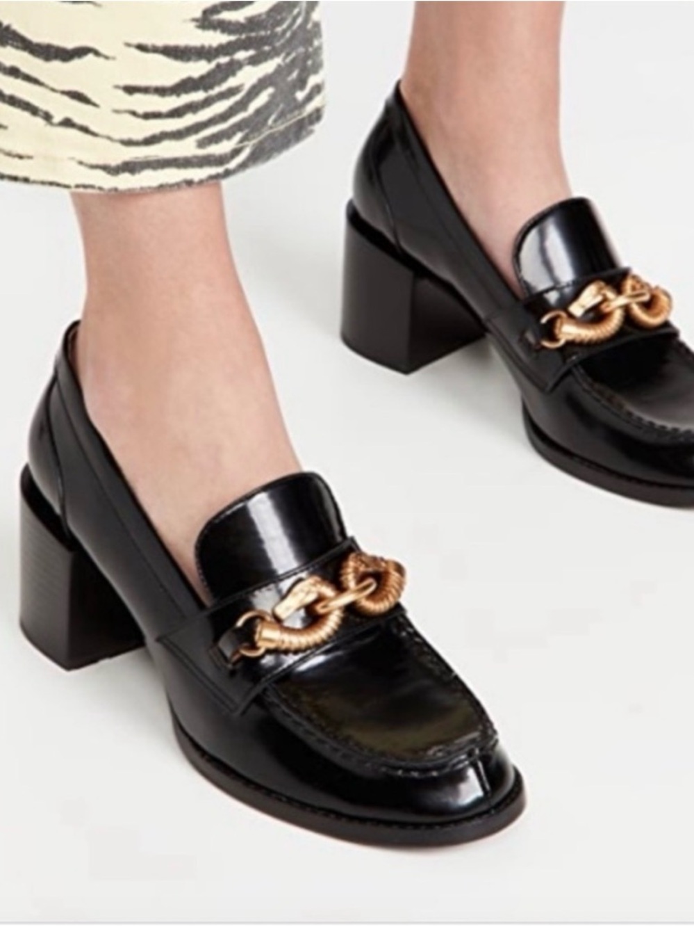 Tory Butch Black Leather Block Heel Loafers with Gold horse Chain size 7.5